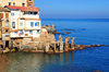 Algiers / Alger - Algeria: only the stilts remain of a building destroyed by the sea - Eden - Bologhine | les pilotis d'un btiment dtruit par la mer - Corniche Saint Eugne, l'Eden - Bologhine - photo by M.Torres