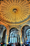 Algiers / Alger - Algeria: Moorish interior of the Central Post Office - Grande Poste | intrieur no-mauresque de la Grande Poste - faences, arcs, coupoles, stalactites et stuc cisel - photo by M.Torres