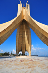 Algiers / Alger - Algeria: Monument of the Martyrs of the Algerian War - Tomb of the Unknown Soldier with its flame | Monument des martyrs de la guerre d'Algrie - tombe du Soldat inconnu et la flamme ternelle - photo by M.Torres