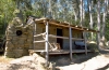 Australia - Old Mogo Town (NSW): early (1850s) settler's cottage - photo by Rod Eime