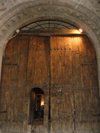 Sheki / Shaki - Azerbaijan: gate of the caravansaray hotel - photo by N.Mahmudova