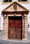 Ibiza / Eivissa: Ibiza - gate with an empty niche