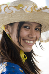 Parintins, Amazonas, Brasil / Brazil: female dancer in straw hat - Boi-Bumb folklore festival - Boi Caprichoso troupe / Festival Folclrico de Parintins - Bumba Meu Boi - photo by D.Smith