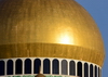 Bandar Seri Begawan, Brunei Darussalam: golden dome of the Jame Asr Hassanil Bolkiah mosque, reflecting the sun - modern Islamic architecture - photo by M.Torres