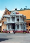 Cambodia / Cambodje - Phnom Penh: Royal Palace - Gift of Napoleon III and the Royal Offices - cast iron estravaganza (photo by M.Torres)