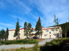 Canada / Kanada - Nain (Labrador): up-hill - housing estate - photo by B.Cloutier