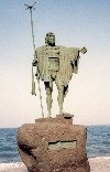 Canary Islands - Tenerife - Candelaria: Guanche statue - Beneharo by the Atlantic - photo by M.Torres