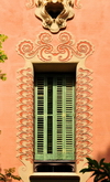 Barcelona, Catalonia: window with ornate frame, Gaudi House Museum - 'la Torre Rosa', Park Gell, Carmel Hill, Grcia district - UNESCO World Heritage Site - photo by M.Torres