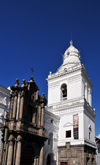 Quito, Ecuador: Iglesia de San Agustn - Church of St. Augustine - Ecuador's declaration of independence was signed in this imposing Spanish building in 1809 and numerous traitors to the Spanish crown rest here - architects Francisco Becerra and Juan del Corral - corner of Calles Chile at Guayaquil - photo by M.Torres