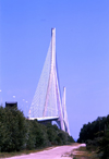 Le Havre, Seine-Maritime, Haute-Normandie, France: Normandy Bridge - cable-stayed road bridge spaning the river Seine, linking Le Havre to Honfleur - photo by A.Bartel