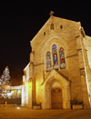 France / Frankreich -  Le Grand-Bornand (Haute Savoie): church - night (photo by K.White)