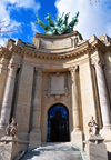 Paris, France: southeast entrance of the Grand Palais des Beaux-Arts, with the sculpture 'LHarmonie triomphant de la Discorde', a copper quadriga by Georges Rcipon - Avenue Winston-Churchill, Champs-lyses - 8e arrondissement - photo by M.Torres