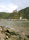 Germany / Deutschland / Allemagne - Cochem (Rhineland-Palatinate / Rheinland-Pfalz): castle by the Mosel river - photo by Efi Keren