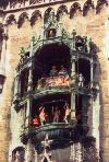 Germany - Bavaria - Munich / Mnchen: carillon - Glockenspiel at the city hall - Rathaus (photo by M.Torres)