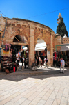 Jerusalem, Israel: arches leading to Suq Aftimos, these are one of the last remnants of the Crusader hospital, Hospitaller Order of St. John - eastern side of the Muristan, Christian quarter - photo by M.Torres