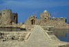 Lebanon / Liban - Sidon / Saida: the Sea Castle seen from the causeway - photo by J.Wreford