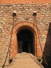 Lithuania / Litva / Litauen - Trakai: gate and draw bridge - Trakai Castle- insular - photo by J.Kaman