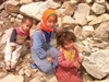 Morocco / Maroc - Azib Imi'n'Ikkiss: children of the High Atlas - Rhirhaia valley - photo by J.Kaman