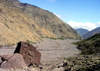 Morocco / Maroc - Atlas mountains: lanscape - valley - - wide river bed - photo by J.Kaman