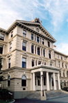 18 New Zealand - North Island - Wellington - old government building - the second largest wooden building in the world after the Daibutsu-den in Japan - photo by Miguel Torres