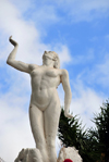 Managua, Nicaragua: female statue atop the bandstand at Parque Central / Central Park - photo by M.Torres