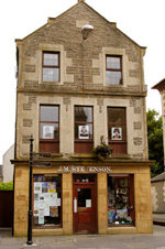 Orkney island, Mainland- Kirkwall - JM Stevenson Newsagents - Albert St. - photo by Carlton McEachern