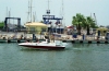 Portugal - Algarve - Vilamoura (concelho de Loul): entrada da marina / entrance to the marina (photo by D.S.Jackson)