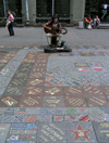 Russia - Moscow: Arbat - busker - photo by J.Kaman