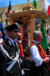 Cagliari, Sardinia / Sardegna / Sardigna: Feast of Sant'Efisio / Sagra di Sant'Efisio - procession along the streets of the historical centre - 17th century gold-plated coach drawn by oxen - Largo Carlo Felice - photo by M.Torres