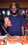 Mahe island: Victoria - the market - tomatoes and carrots (photo by Francisca Rigaud)