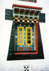 Sikkim - Rumtek: Enchey monastery - decorated window - photo by G.Frysinger