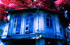 Singapore: old shop house - balcony (photo by S.Lovegrove / Picture Tasmania)