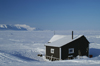 Svalbard - Spitsbergen island - Tempelfjorden: small cottage - photo by A. Ferrari