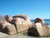 Tasmania -  Binnalong Bay - East Coast: eroded rocks - Break O'day municipality (photo by Fiona Hoskin)