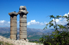 Turkey - Karakus Tumulus - tomb of the kings of Commagene - two columns, one with a lion - photo by C. le Mire