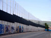 Ulster - Northern Ireland - Belfast: peace line wall (photo by R.Wallace)