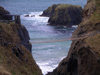 Ulster - Northern Ireland - County Antrim: Carrick-a-Rede / Carraig-a-Rade suspension bridge (photo by R.Wallace)