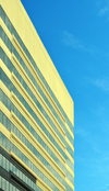 Wilmington, Delaware: sunny glass and concrete facade of the Wilmington trust building, Rodney Square - photo by M.Torres