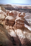 USA - Cocoa Mountains - Petrified Forest National Park (Arizona): painted pocks - Photo by G.Friedman